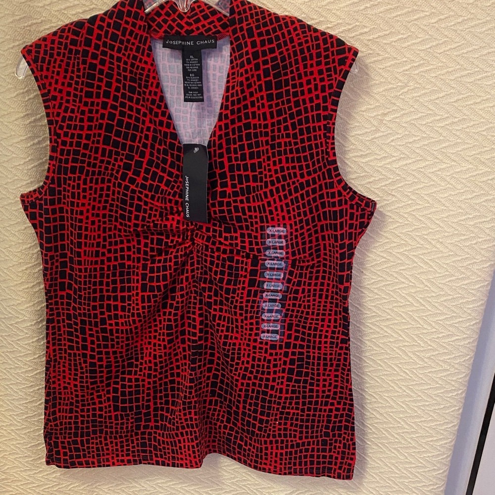 Josephine Chaus Red and Black Patterned Cap-Sleeve Top